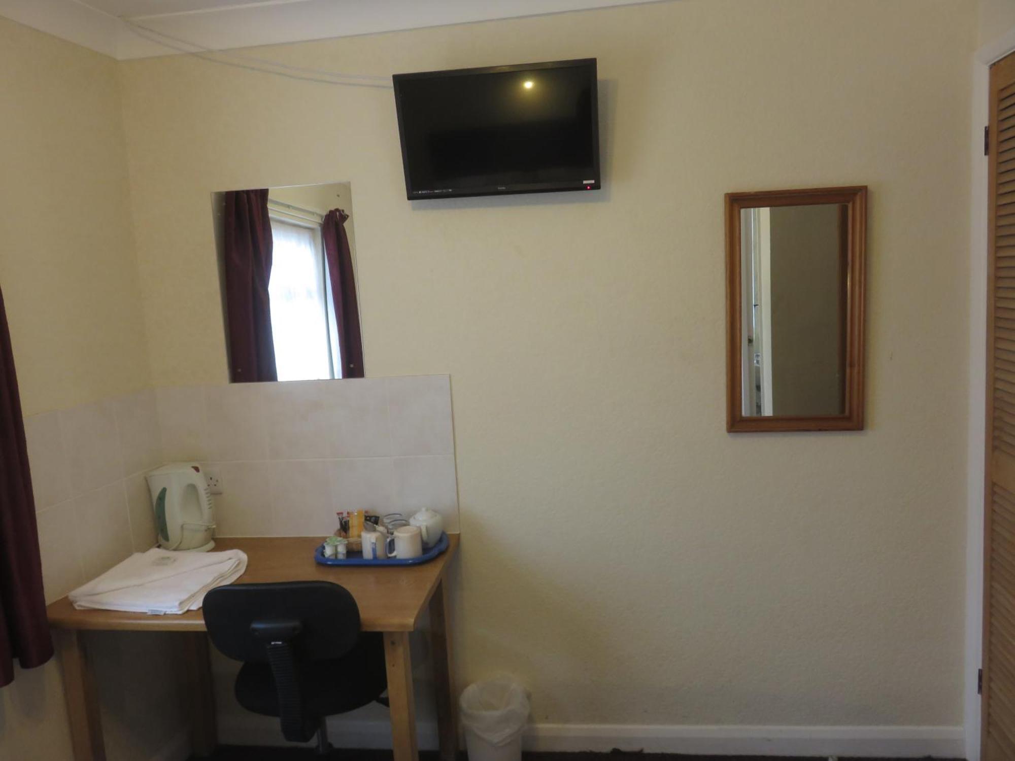 Lamplighter Guesthouse Plymouth Room photo
